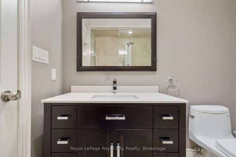 Photo 26 at 216 Rebecca Street, CO Central, Oakville