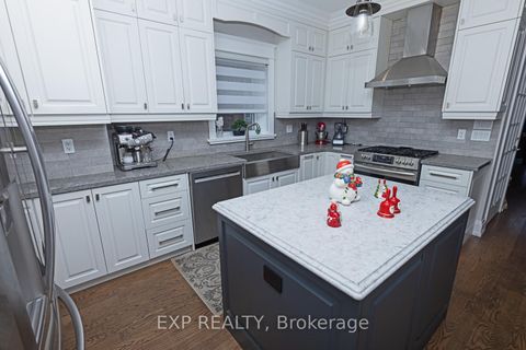 Photo 10 at 47 O'connor Drive, Broadview North, Toronto