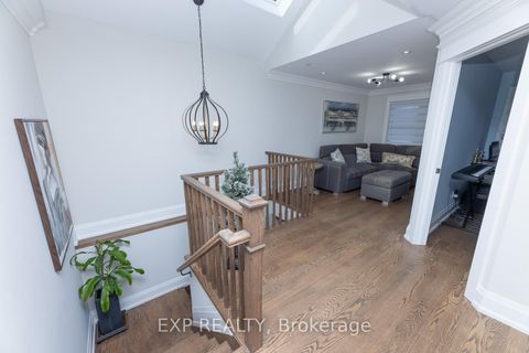 Photo 12 at 47 O'connor Drive, Broadview North, Toronto
