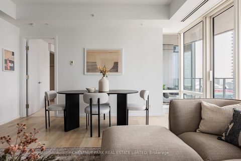 Photo 12 at 3203 - 180 University Avenue, Bay Street Corridor, Toronto