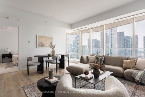 Photo 13 at 3203 - 180 University Avenue, Bay Street Corridor, Toronto