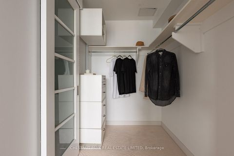 Photo 17 at 3203 - 180 University Avenue, Bay Street Corridor, Toronto