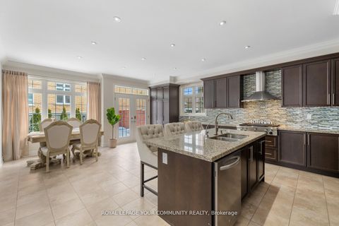 Photo 14 at 1 Terry View Crescent, King City, King