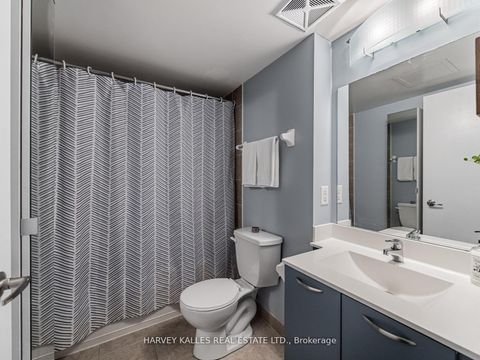 Photo 19 at 703 - 38 Joe Shuster Way, South Parkdale, Toronto