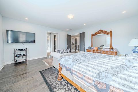 Photo 26 at 3096 Daniel Way, GO Glenorchy, Oakville