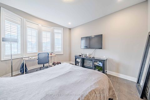 Photo 30 at 3096 Daniel Way, GO Glenorchy, Oakville