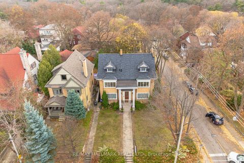 Photo 1 at 60 Indian Grove, Swansea, Toronto