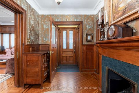 Photo 2 at 60 Indian Grove, Swansea, Toronto