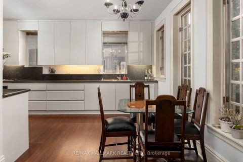 Photo 7 at 60 Indian Grove, Swansea, Toronto