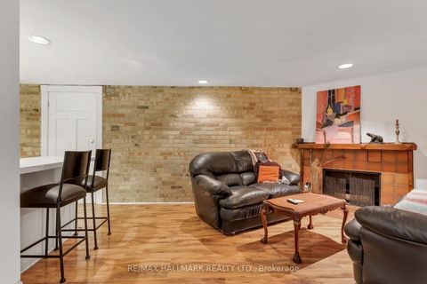 Photo 22 at 60 Indian Grove, Swansea, Toronto