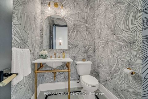 Photo 8 at 60 Cairns Gate, King City, King