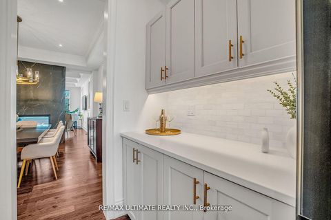 Photo 13 at 60 Cairns Gate, King City, King