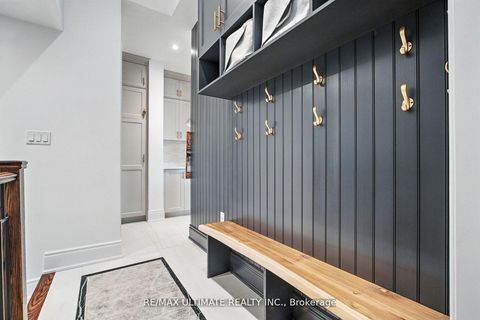 Photo 24 at 60 Cairns Gate, King City, King