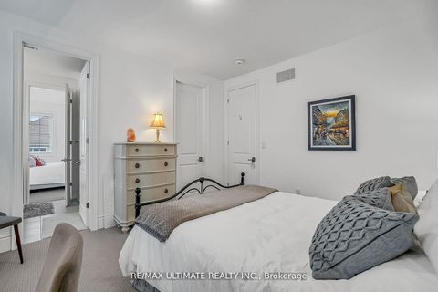 Photo 39 at 60 Cairns Gate, King City, King