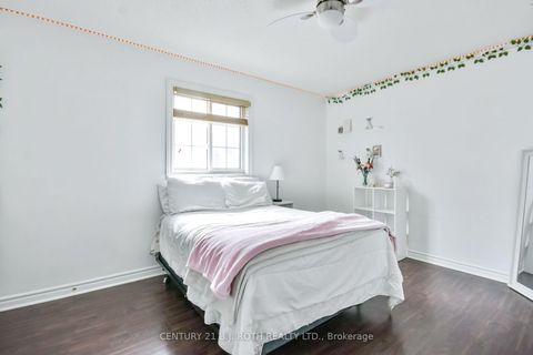 Photo 17 at 60 Carley Crescent, Painswick South, Barrie