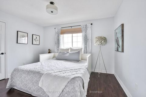 Photo 20 at 60 Carley Crescent, Painswick South, Barrie