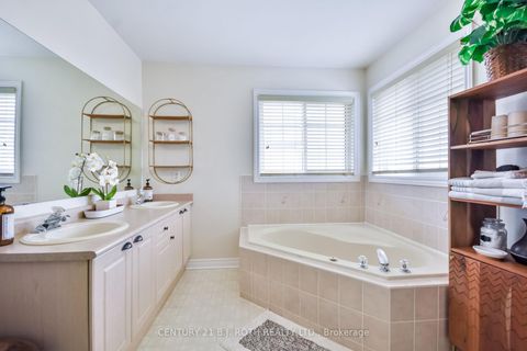 Photo 23 at 60 Carley Crescent, Painswick South, Barrie