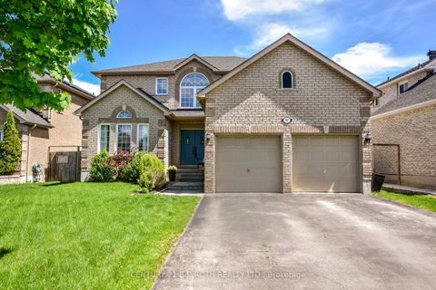 Photo 33 at 60 Carley Crescent, Painswick South, Barrie