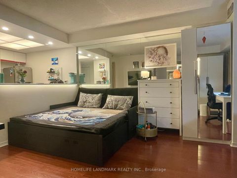 Photo 16 at 1505 - 99 Harbour Square, Waterfront Communities C1, Toronto