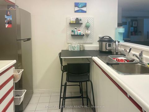 Photo 19 at 1505 - 99 Harbour Square, Waterfront Communities C1, Toronto