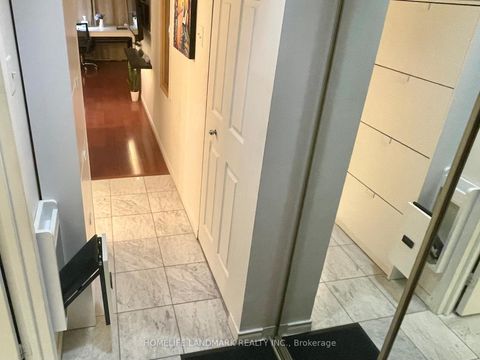 Photo 22 at 1505 - 99 Harbour Square, Waterfront Communities C1, Toronto