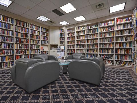 Photo 34 at 1505 - 99 Harbour Square, Waterfront Communities C1, Toronto