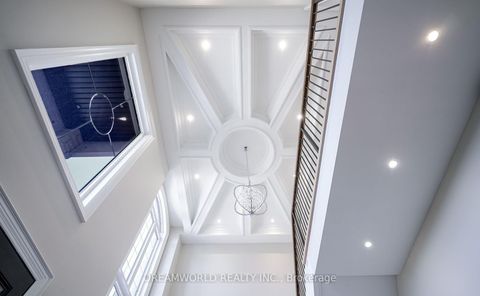 Photo 3 at 43 William Cragg Drive, CFB, Toronto