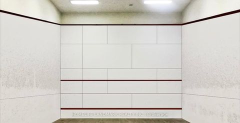 Photo 18 at 622 - 21 Iceboat Terrace, Waterfront Communities C1, Toronto