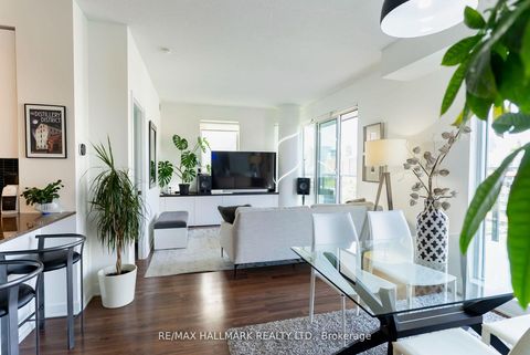 Photo 6 at 813 - 260 Sackville Street, Regent Park, Toronto