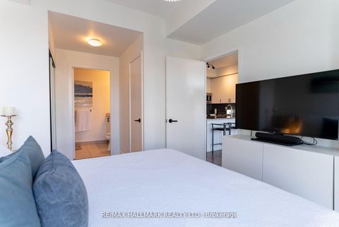 Photo 25 at 813 - 260 Sackville Street, Regent Park, Toronto