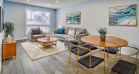 Photo 2 at 10 - 50 Verne Crescent E, Malvern, Toronto