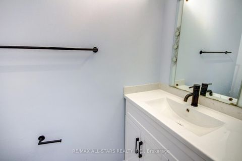 Photo 9 at 10 - 50 Verne Crescent E, Malvern, Toronto