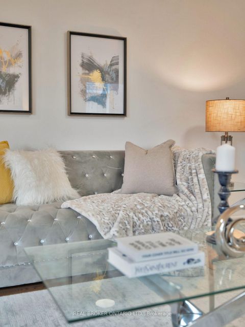 Photo 4 at 462 Staines Road, Rouge E11, Toronto