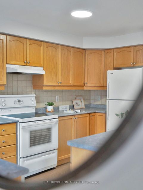 Photo 16 at 462 Staines Road, Rouge E11, Toronto