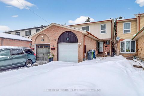 Photo 3 at 61 Warwick Castle Court, Malvern, Toronto