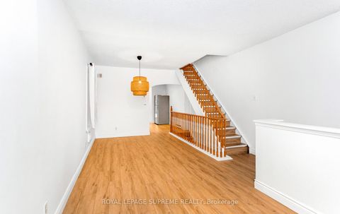 Photo 6 at 13 Royal Street, Smythe, Toronto