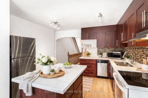 Photo 13 at 13 Royal Street, Smythe, Toronto