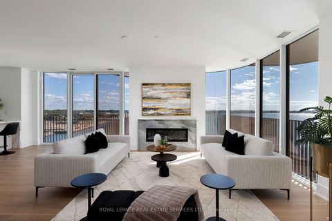 Photo 11 at 912 - 155 Merchants' Wharf, Waterfront Communities C8, Toronto