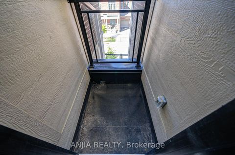 Photo 48 at 105 Ness Drive, Rural Richmond Hill, Richmond Hill