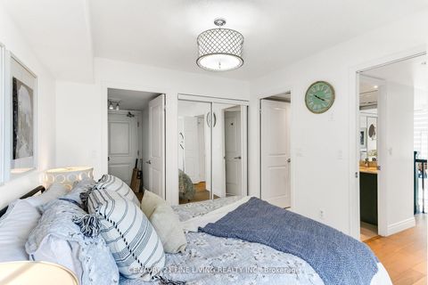 Photo 9 at Th22 - 6 Pirandello Street, Waterfront Communities C1, Toronto