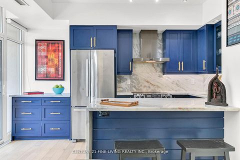 Photo 16 at Th22 - 6 Pirandello Street, Waterfront Communities C1, Toronto