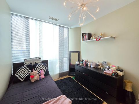 Photo 35 at PH207 - 18 Harding Boulevard, Harding, Richmond Hill