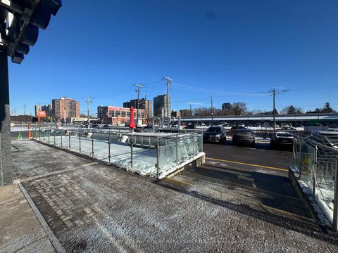 Photo 4 at 3 - 2550 Victoria Park Avenue, Henry Farm, Toronto