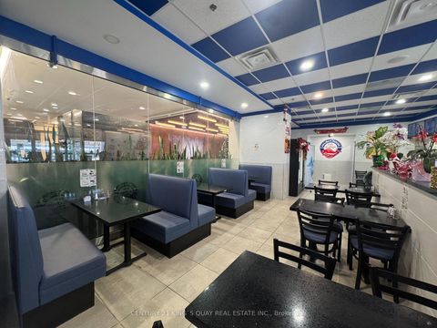 Photo 7 at 3 - 2550 Victoria Park Avenue, Henry Farm, Toronto