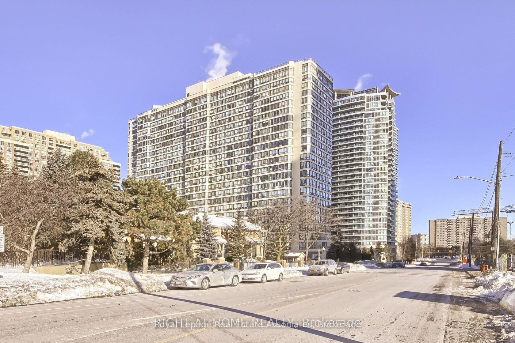 511 - 55 Elm Drive W, City Centre, Mississauga 