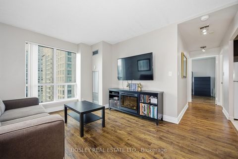 Photo 11 at 1711 - 8 Lee Centre Drive, Woburn, Toronto