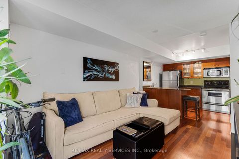 Photo 6 at 632 - 38 Western Battery Road, Niagara, Toronto