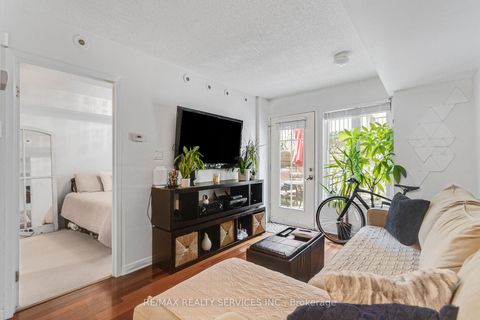 Photo 14 at 632 - 38 Western Battery Road, Niagara, Toronto