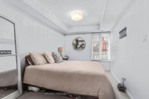 Photo 15 at 632 - 38 Western Battery Road, Niagara, Toronto