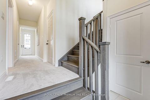 Photo 6 at 117 Tennant Circle, Vellore Village, Vaughan